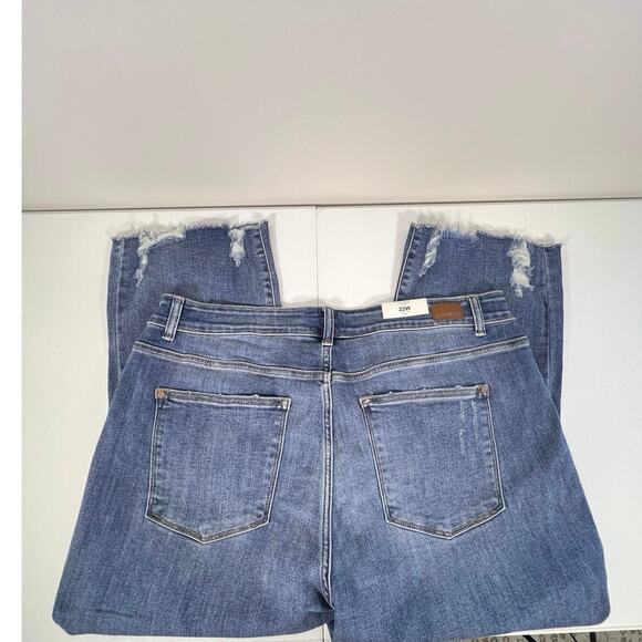 NEW! Plus Size Judy Blue Denim Straight Leg High Waist Distressed Jeans Size 22W - Picture 8 of 10